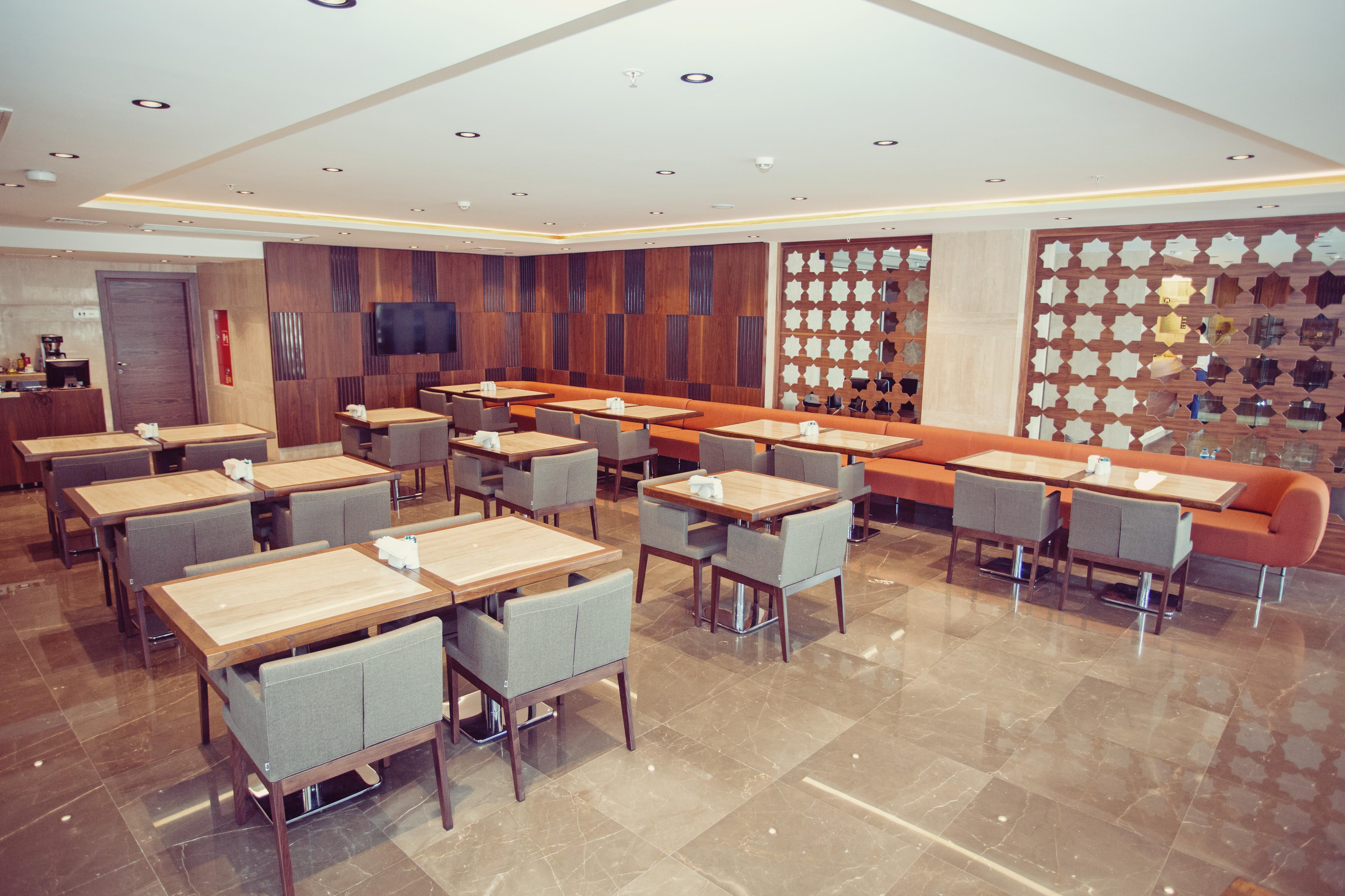 Fesa Business Hotel Γκέμπτζε Εξωτερικό φωτογραφία