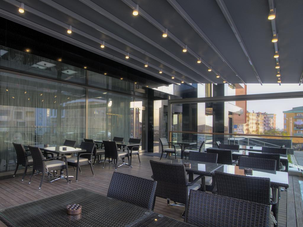 Fesa Business Hotel Γκέμπτζε Εξωτερικό φωτογραφία
