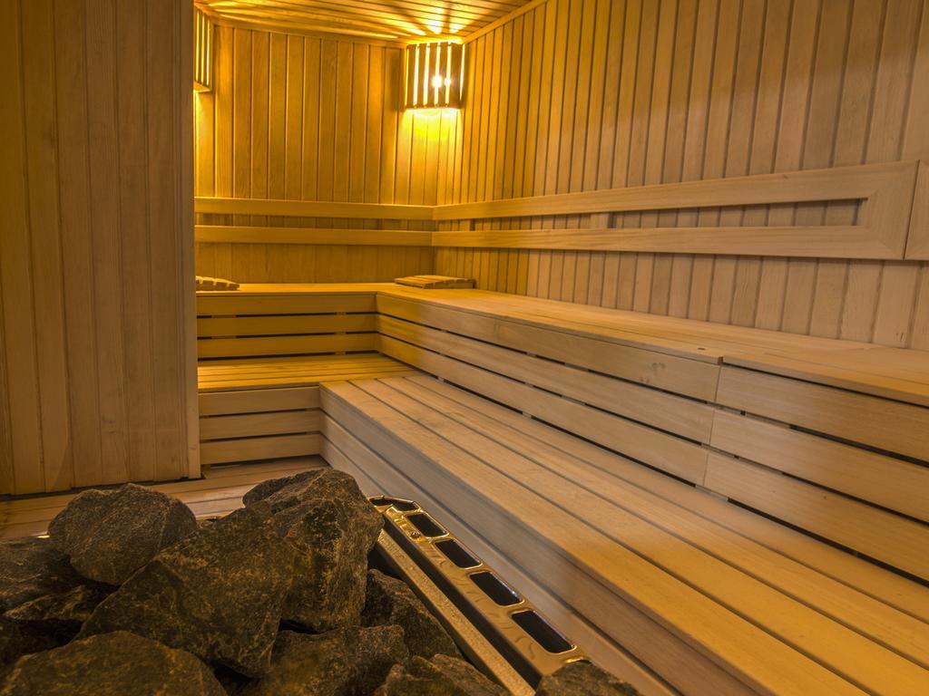 Fesa Business Hotel Γκέμπτζε Εξωτερικό φωτογραφία